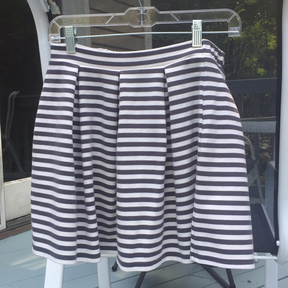 Classic striped skirt